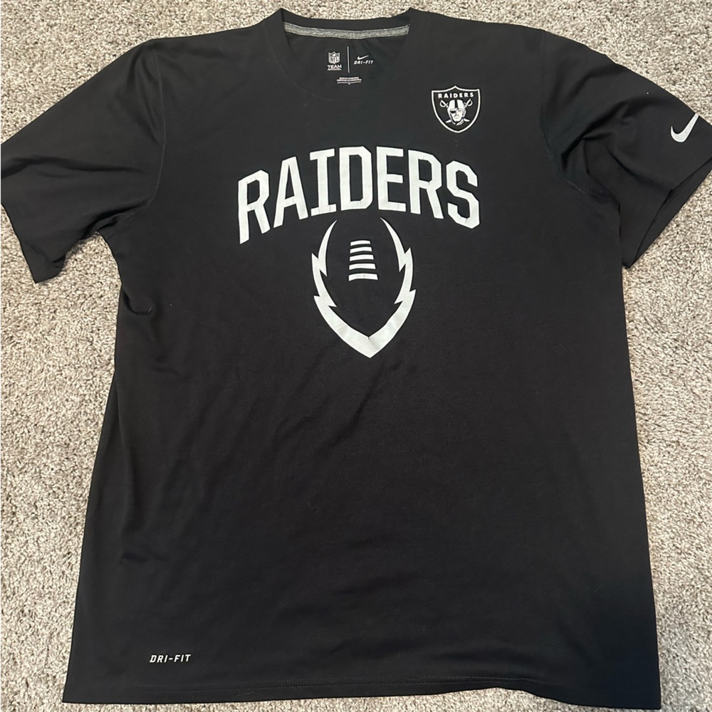 Black Raiders dry fit Large shirt